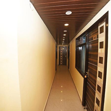 Hotel Oyo Flagship 8594 Golden Nest Nainital Exterior foto