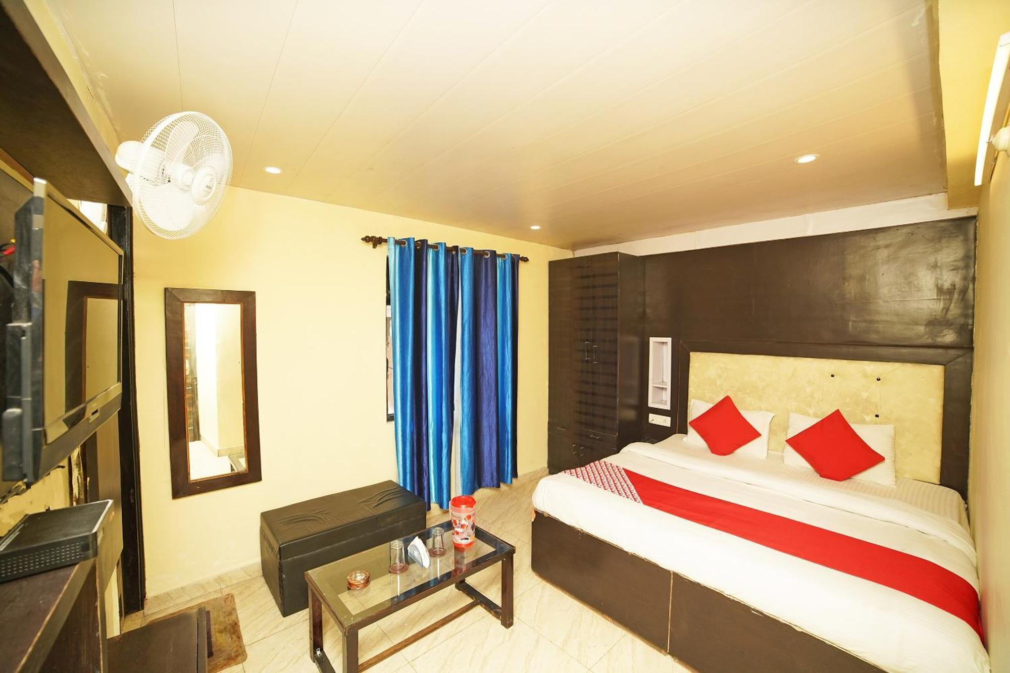 Hotel Oyo Flagship 8594 Golden Nest Nainital Exterior foto