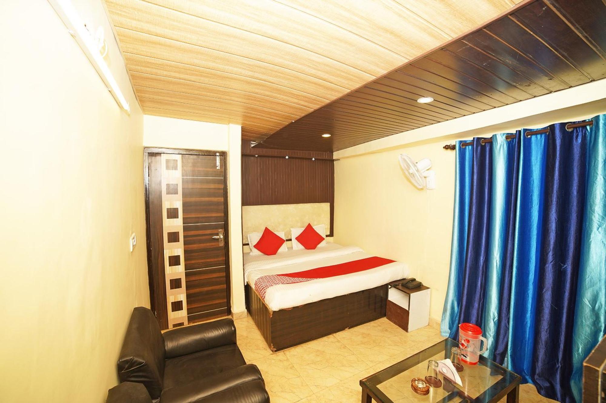 Hotel Oyo Flagship 8594 Golden Nest Nainital Exterior foto