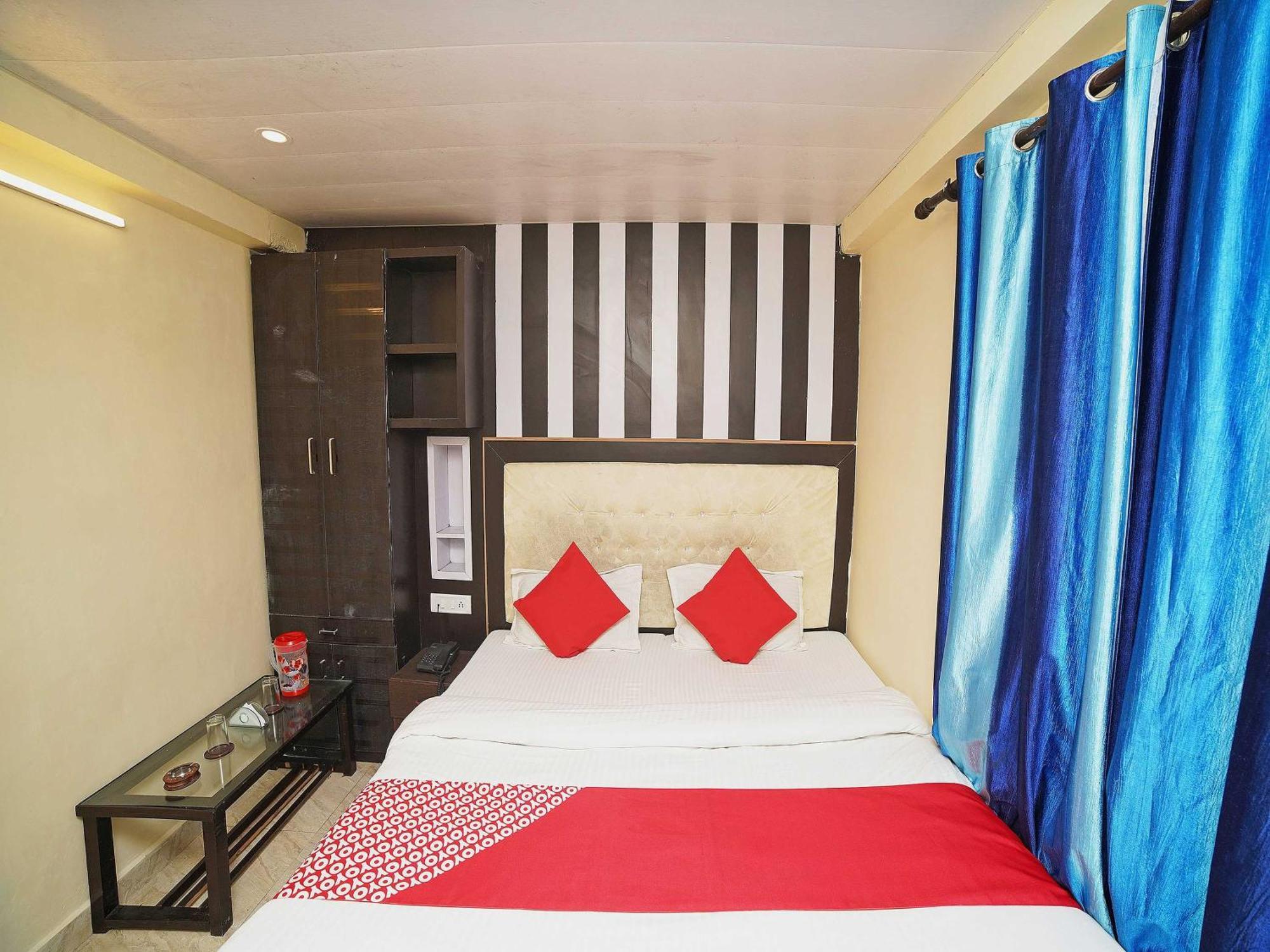 Hotel Oyo Flagship 8594 Golden Nest Nainital Exterior foto