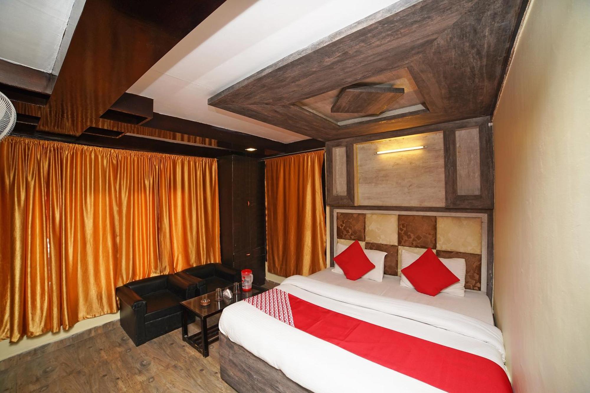 Hotel Oyo Flagship 8594 Golden Nest Nainital Exterior foto